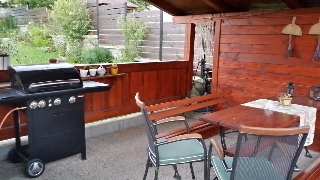 Apartman Krajcer Svätý Jur Exterior photo